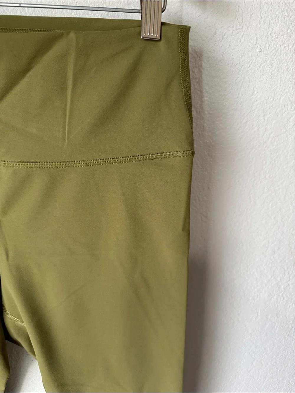 Wunder‎ Train High-Rise Crop 23